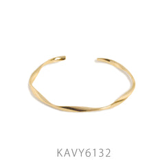 Slim wavy metal bracelet 